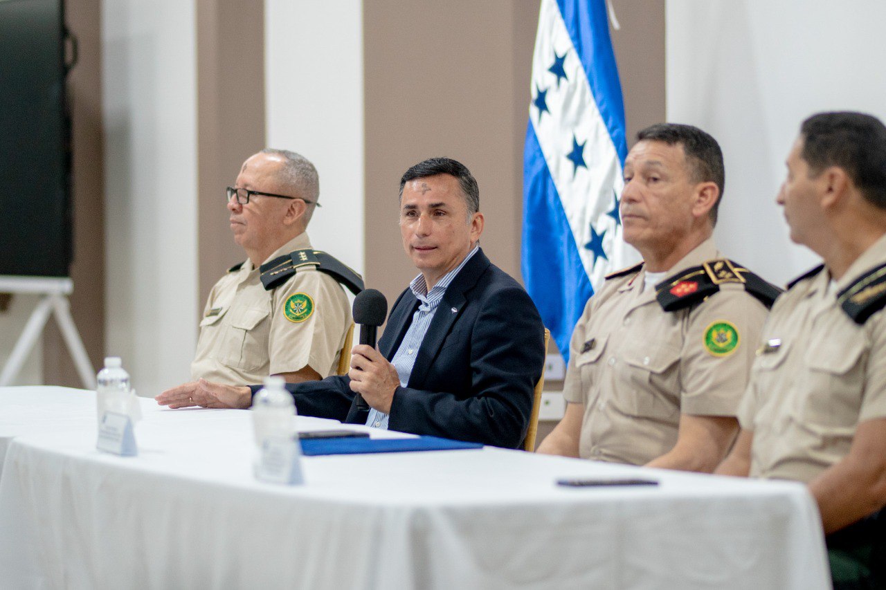 Presentación oficial