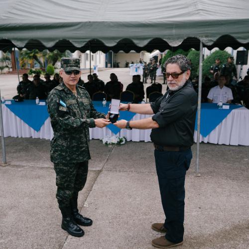 Entrega de flota vehicular a la Fuerzas Naval de Honduras