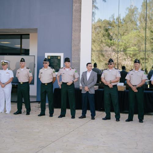 Fortalecimiento de la Universidad de Defensa de Honduras mediante la entrega de equipo tecnológico y unidades de transporte